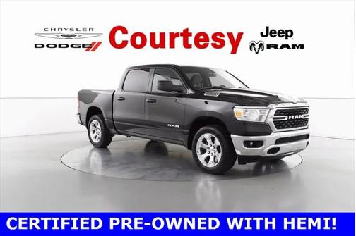 2022 RAM 1500 Big Horn Crew Cab 4x4 57' Box