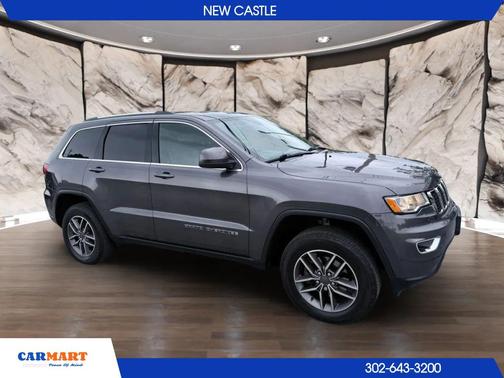 Granite Crystal Metallic Clearcoat 2020 Jeep Grand Cherokee Laredo