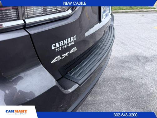 Granite Crystal Metallic Clearcoat 2020 Jeep Grand Cherokee Laredo