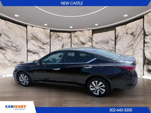 Super Black 2020 Nissan Altima S FWD