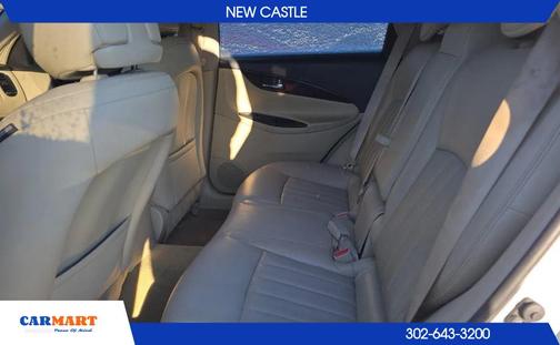 2016 INFINITI QX50 Base