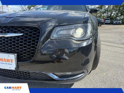 2015 Chrysler 300 S
