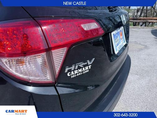 Crystal Black Pearl 2016 Honda HR-V EX-L w/Navigation