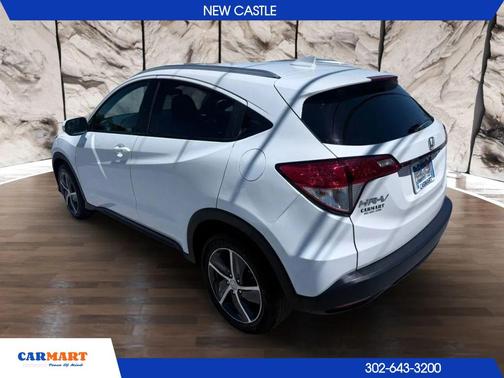 Platinum White Pearl 2022 Honda HR-V EX
