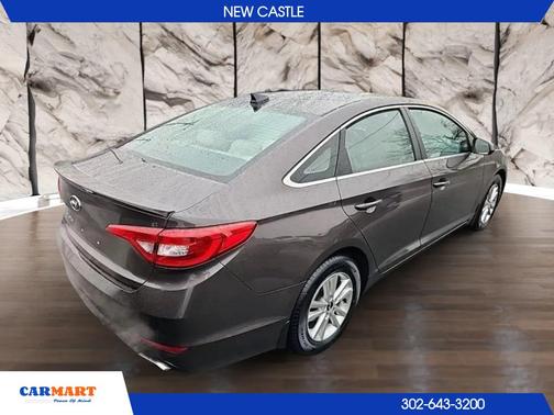 2017 Hyundai SONATA SE