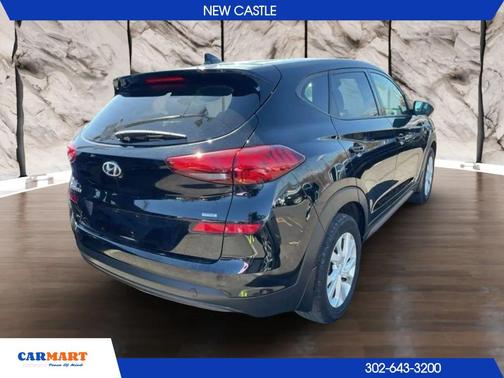 Black Noir Pearl 2019 Hyundai TUCSON SE