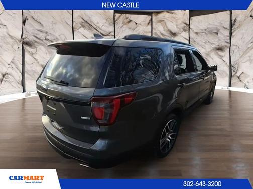 2017 Ford Explorer sport