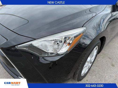 2017 Toyota Yaris iA Base