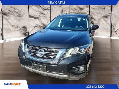 2018 Nissan Pathfinder SL