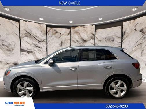 Florett Silver Metallic 2019 Audi Q3 2.0T Premium