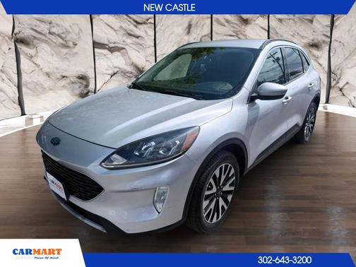 Ingot Silver Metallic 2020 Ford Escape SEL