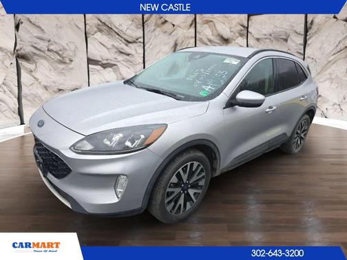 Ingot Silver Metallic 2020 Ford Escape SEL