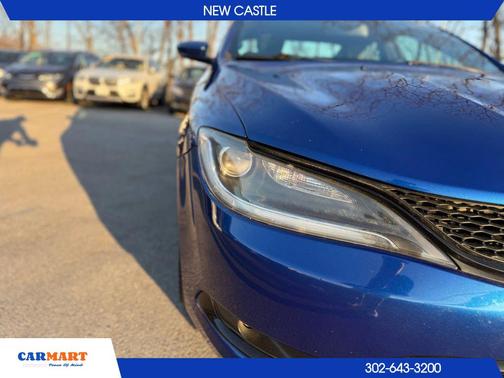 2016 Chrysler 200 S