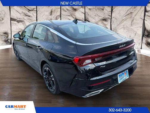 Ebony Black 2022 Kia K5 GT-Line