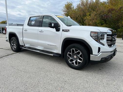 2022 GMC Sierra 1500 SLT