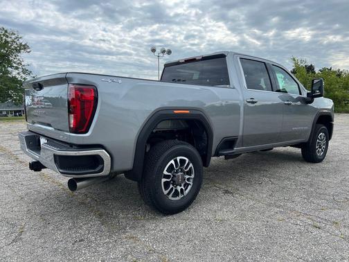 2025 GMC Sierra 3500 SLE