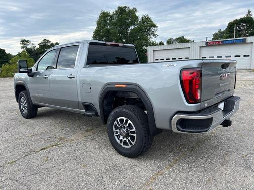 2025 GMC Sierra 3500 SLE