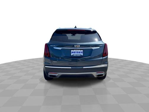 Shadow Metallic 2020 Cadillac XT5 Premium Luxury