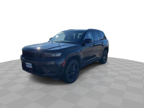 2022 Jeep Grand Cherokee Altitude