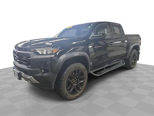 Black 2024 Chevrolet Colorado Trail Boss