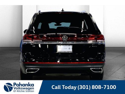 Deep Black Pearl Effect 2026 Volkswagen Atlas 2.0T SE