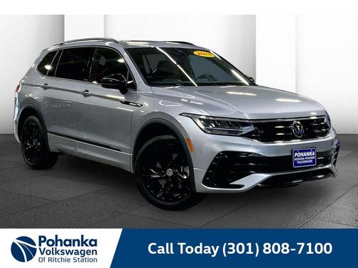 Pyrite Silver Metallic 2024 Volkswagen Tiguan 2.0T SE R-Line Black