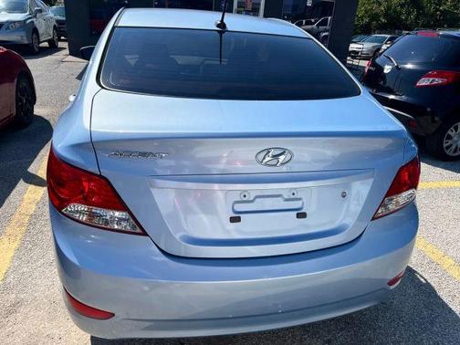 2013 Hyundai Accent GLS