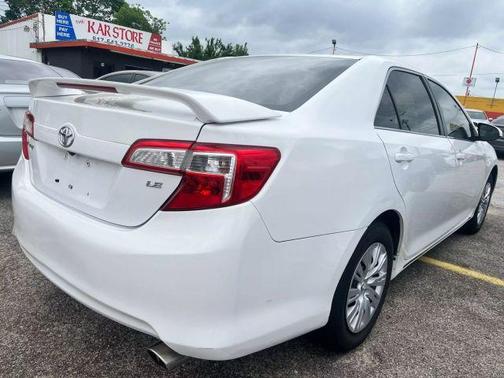 2012 Toyota Camry LE