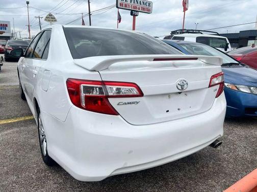 2012 Toyota Camry LE