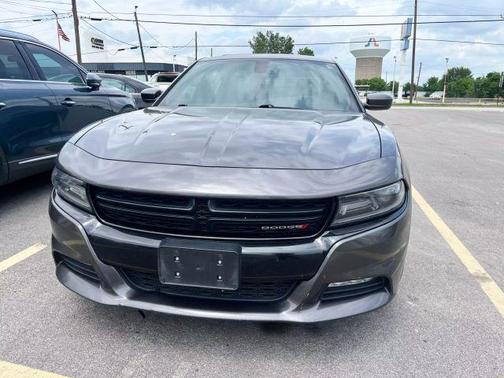 2016 Dodge Charger SXT