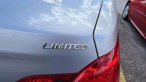 2010 Toyota Avalon Limited