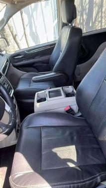 2012 Chrysler Town & Country Touring