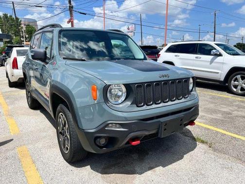 2016 Jeep Renegade Trailhawk