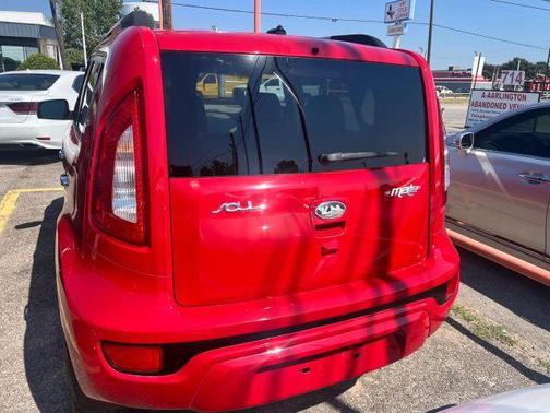 2013 Kia Soul +