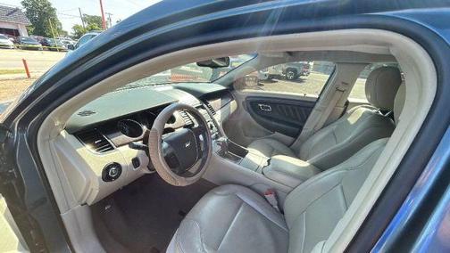 2010 Ford Taurus SEL