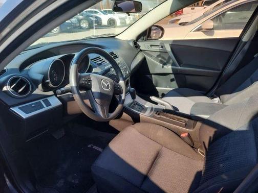 2010 Mazda Mazda3 i Touring