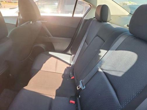 2010 Mazda Mazda3 i Touring