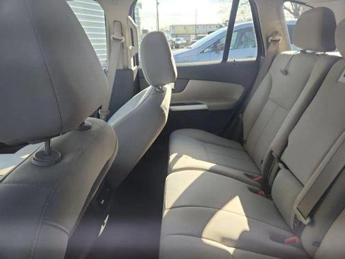 2013 Ford Edge SE