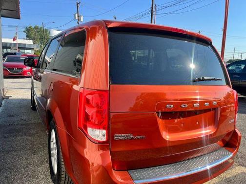 2012 Dodge Grand Caravan Crew