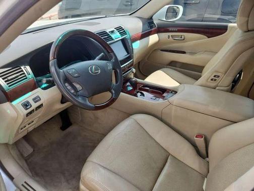 2010 Lexus LS 460 Base