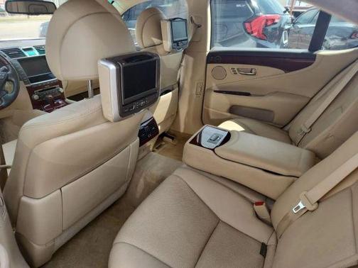 2010 Lexus LS 460 Base