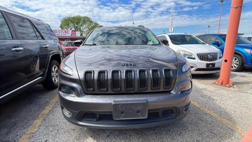 Gray 2017 Jeep Cherokee Sport