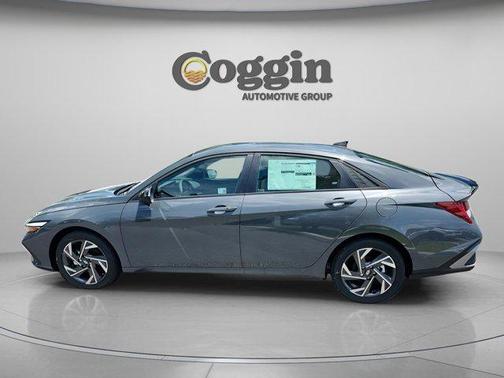 2025 Hyundai ELANTRA HEV SEL Sport