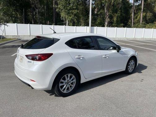 2017 Mazda Mazda3 Sport