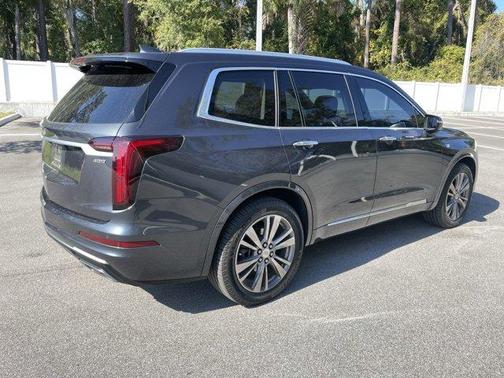 2021 Cadillac XT6 Premium Luxury FWD