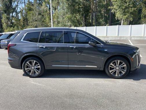 2021 Cadillac XT6 Premium Luxury FWD