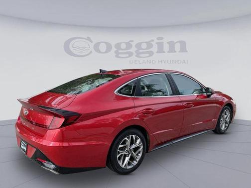 2021 Hyundai SONATA SEL