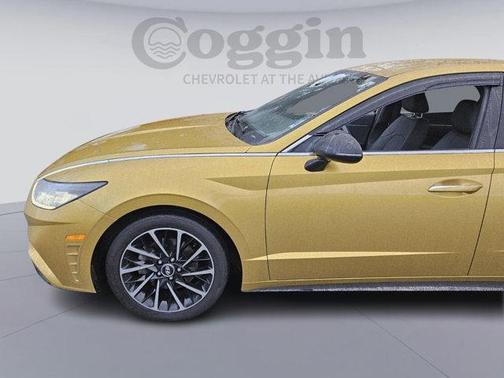 2020 Hyundai SONATA SEL Plus