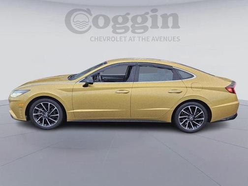 2020 Hyundai SONATA SEL Plus