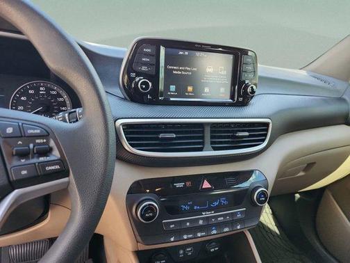 2020 Hyundai TUCSON SEL